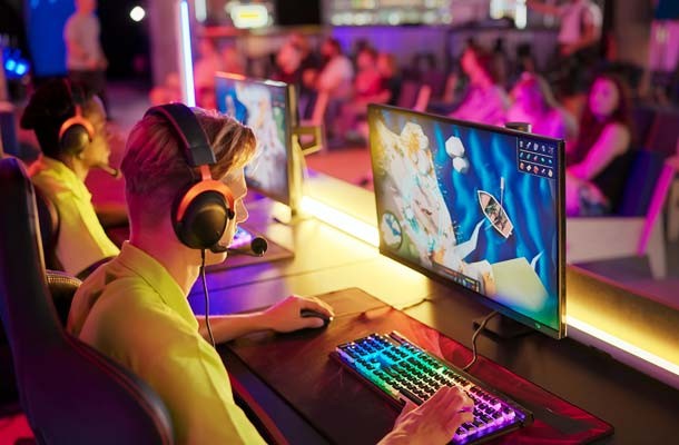 Esports Event Coverage